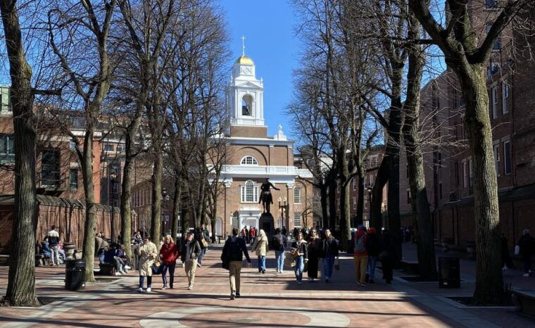 boston-freedom-trail-guided-walking-tour-in-french
