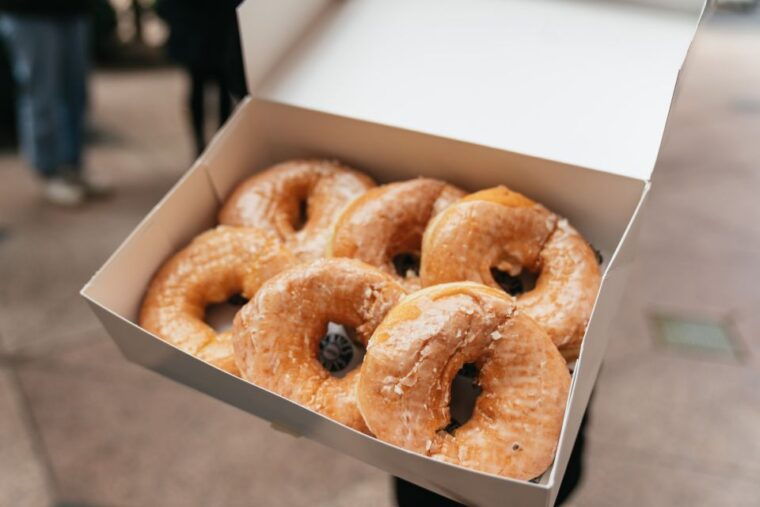 boston-guided-delicious-donut-tour-with-tastings