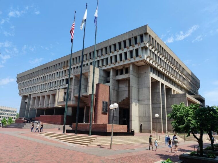 boston-the-untold-history-of-boston-walking-tour