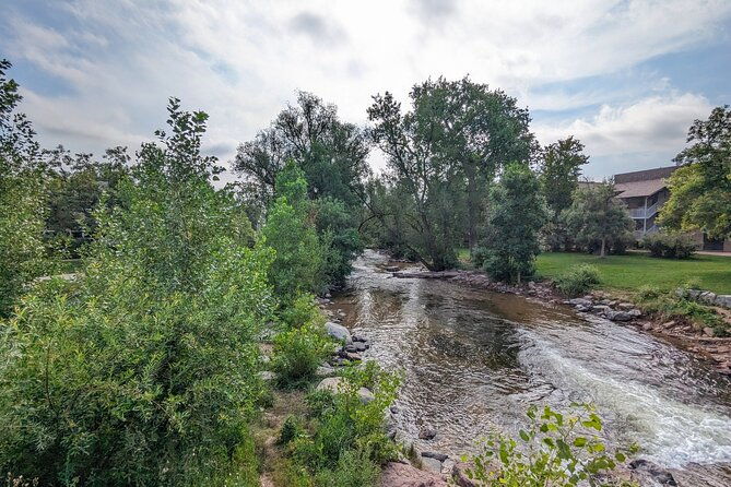 boulder-scavenger-hunt-walking-tour-and-game