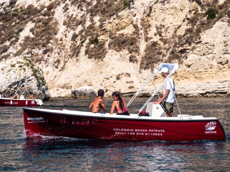 cagliari-electric-boat-rental-at-marina-piccola