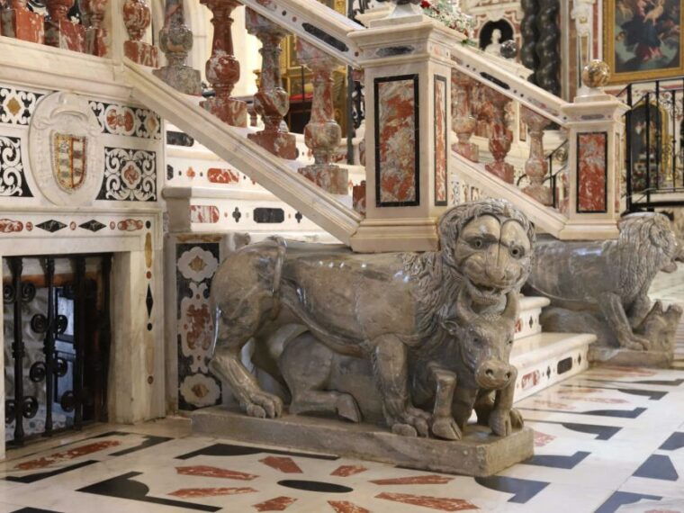 cagliari-walking-tour-through-the-alleys-of-castello