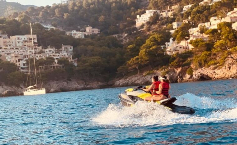 cala-millor-jetski-tour-of-sea-lion-cave-or-caves-of-arta