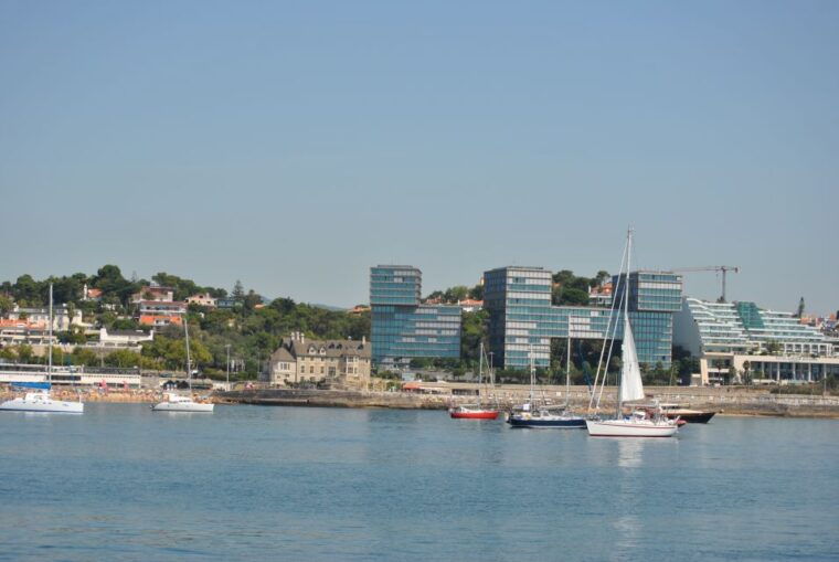 cascais-sailing-tour-with-drink