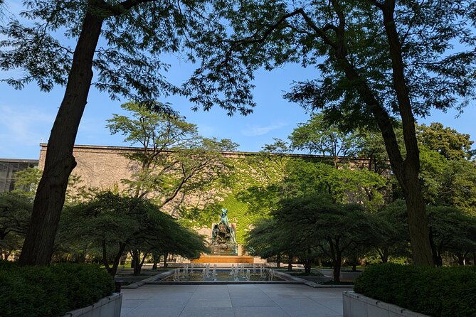 chicago-loop-and-millennium-park-scavenger-hunt-walking-tour