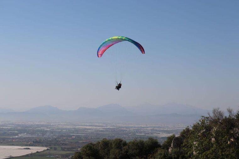 cilento-tandem-paragliding-flight-over-capaccio-paestum
