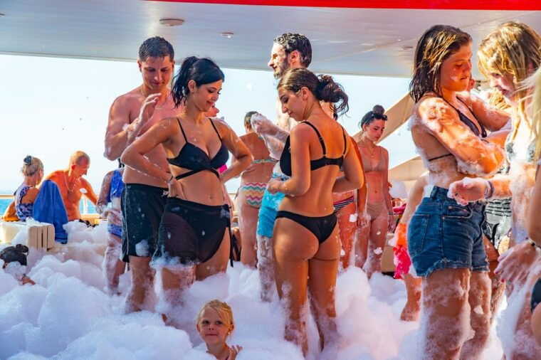 city-of-side-sightseeing-cruise-w-swim-stops-foam-party