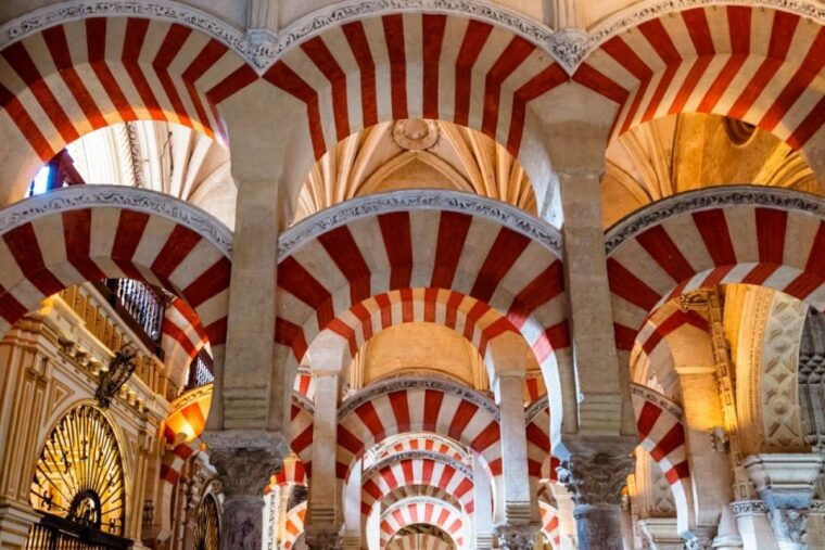 cordoba-mosque-jewish-quarter-and-alcazar-3-hour-tour