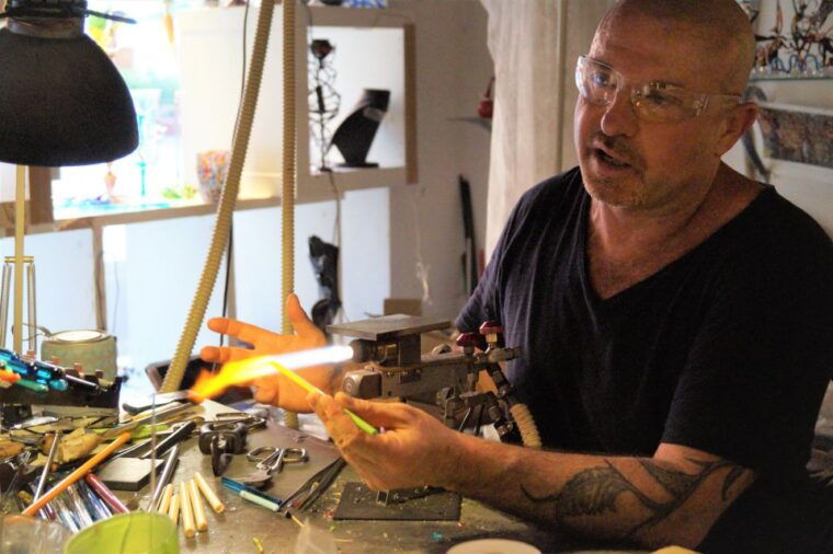 create-your-glass-artwork-private-lesson-with-local-artisan