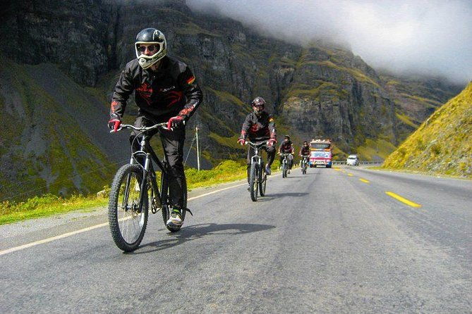 death-road-by-bike-full-suspension
