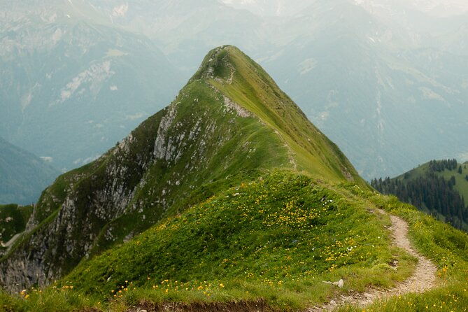 discover-the-hidden-gems-of-interlaken-through-your-lens