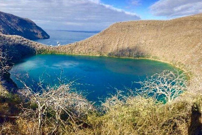 explore-san-cristobal-santa-cruz-galapagos-islands-5-days