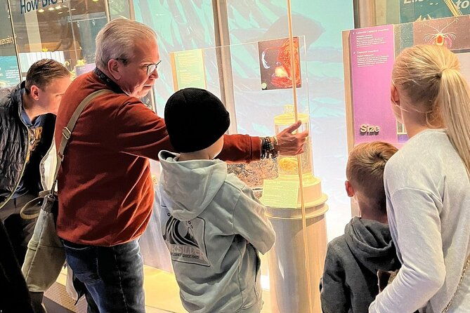 family-friendly-smithsonian-natural-history-museum-private-tour