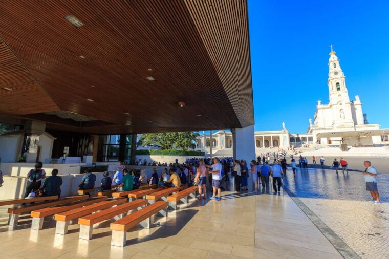 fatima-and-coimbra-day-tour-from-porto