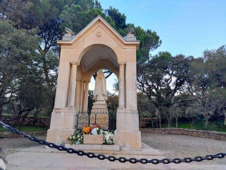 fatima-private-tour-shrine-sacred-path-shepherds-house