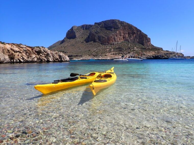 favignana-kayak-excursion-snorkelling-and-adventure