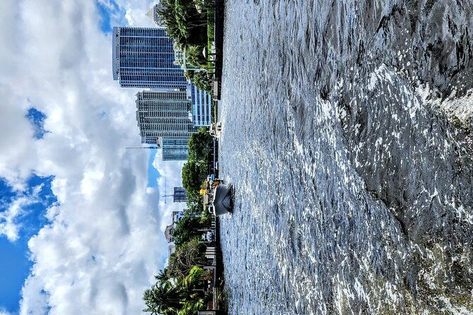 fort-lauderdale-scenic-boat-tour-max-6-pax