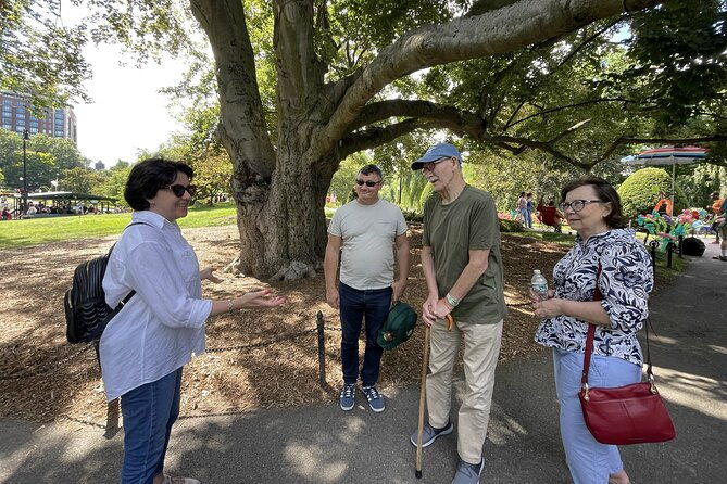 freedom-trail-walking-tour-in-boston
