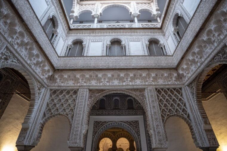 from-cadiz-private-day-tour-of-sevilles-famous-landmarks