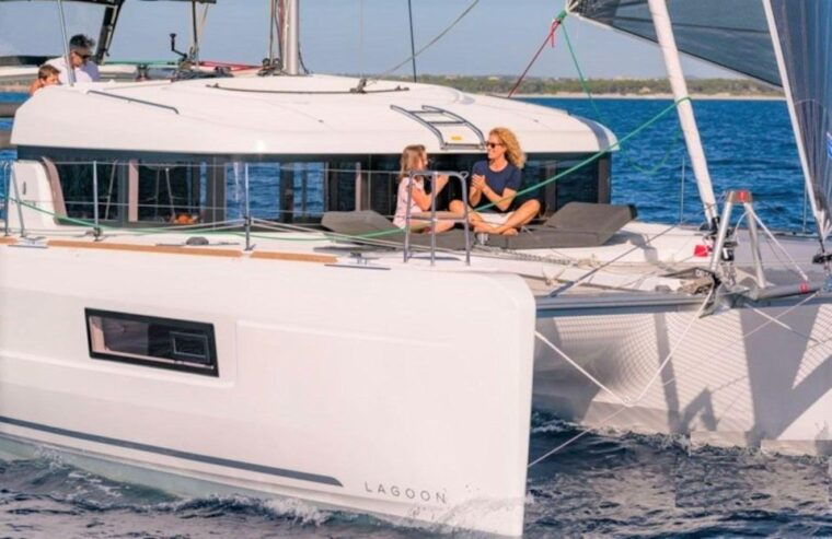 from-cannigione-catamaran-tour-in-la-maddalena-archipelago
