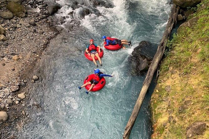 from-la-fortuna-rio-celeste-waterfall-tubing-tour-and-lunch
