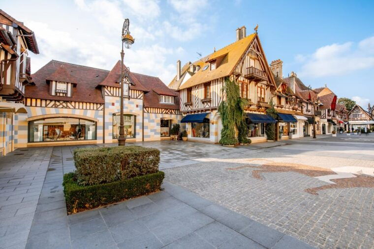 from-le-havre-deauville-and-honfleur-private-day-trip