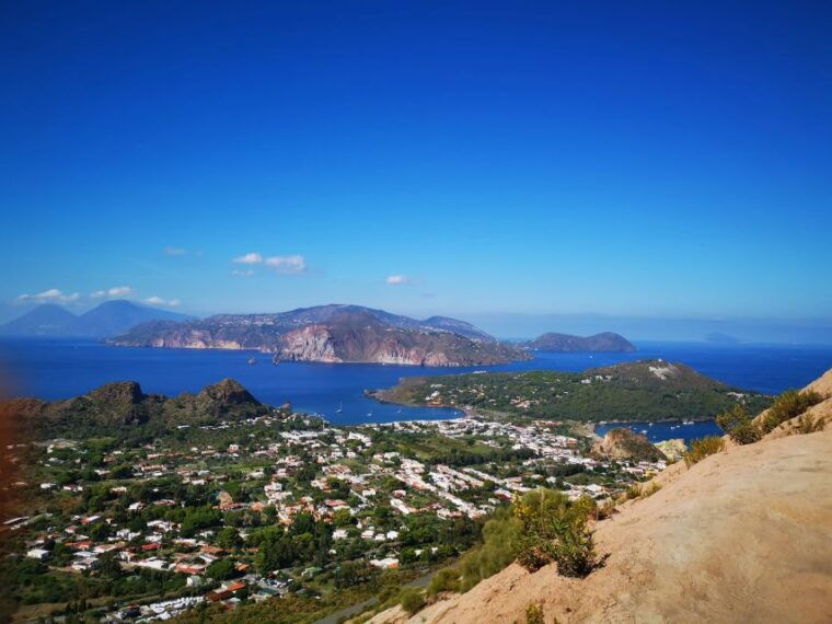 from-lipari-boat-tour-to-vulcano-island