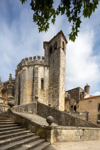 from-lisbon-privat-knights-templar-castle-tomar-day-trip