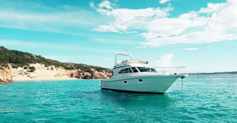 from-palau-la-maddalena-archipelago-yacht-tour-with-lunch