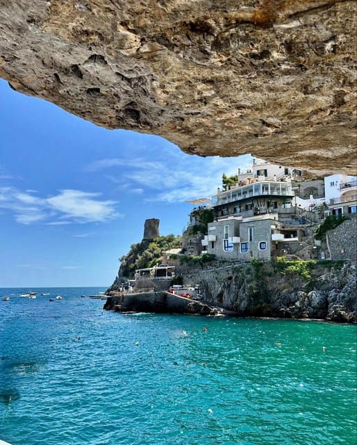 from-positano-sail-to-capris-stunning-beauty
