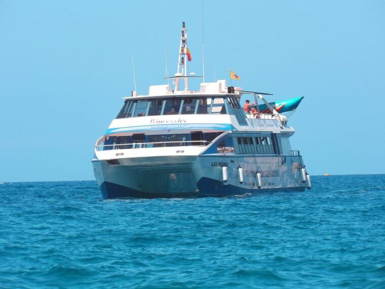 from-puerto-rico-boat-trip-along-the-coast-w-food-drinks