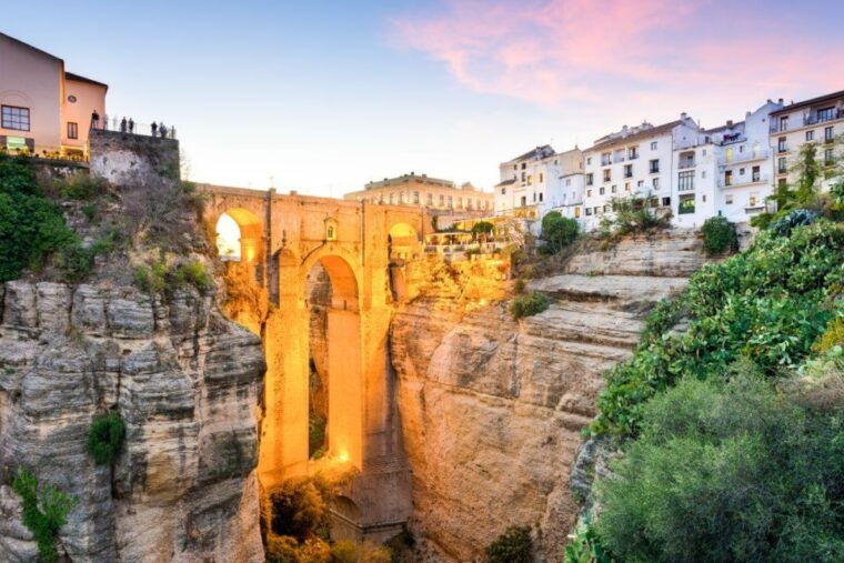 from-seville-white-villages-and-ronda-tour