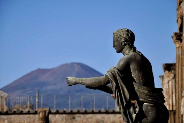 from-sorrento-pompeii-and-mount-vesuvius-tour