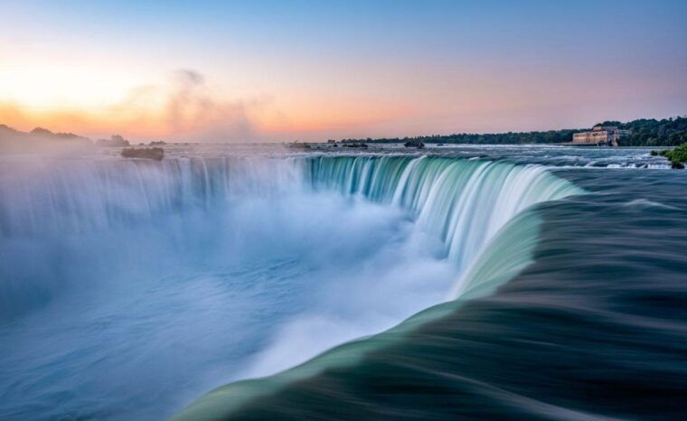 from-toronto-niagara-falls-tour-with-journey-dinner
