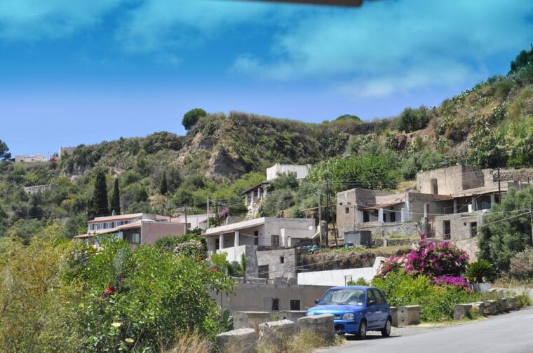 from-tropea-day-trip-to-lipari-vulcano-and-stromboli