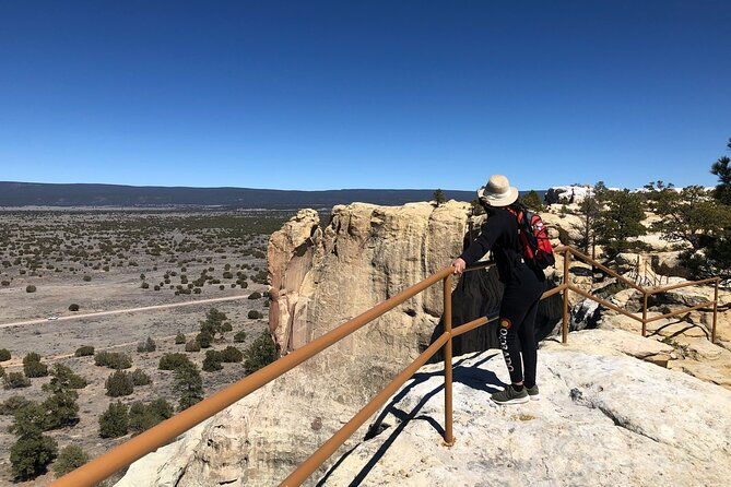 full-day-el-morro-hike-zuni-jewelry-buying-tour-with-pickup