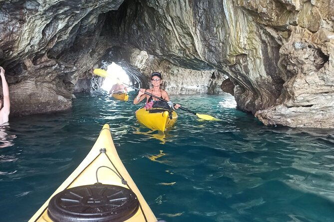 full-day-kayak-adventure-to-palinuro-and-blue-grotto