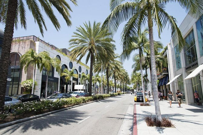 full-day-los-angeles-fun-fashion-photo-and-food-private-tour