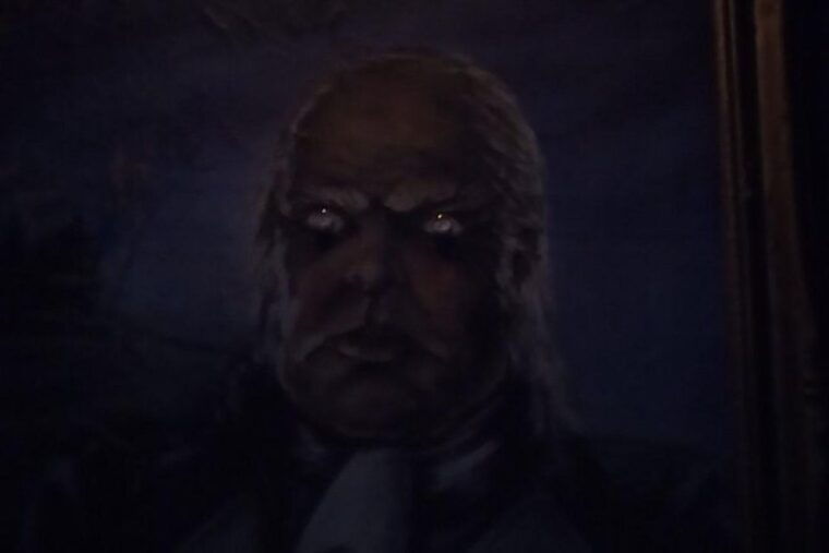 galvestons-haunted-mayfield-manor