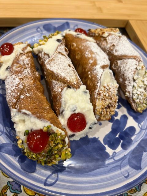 giardini-naxos-taormina-cannoli-tiramisu-food-class