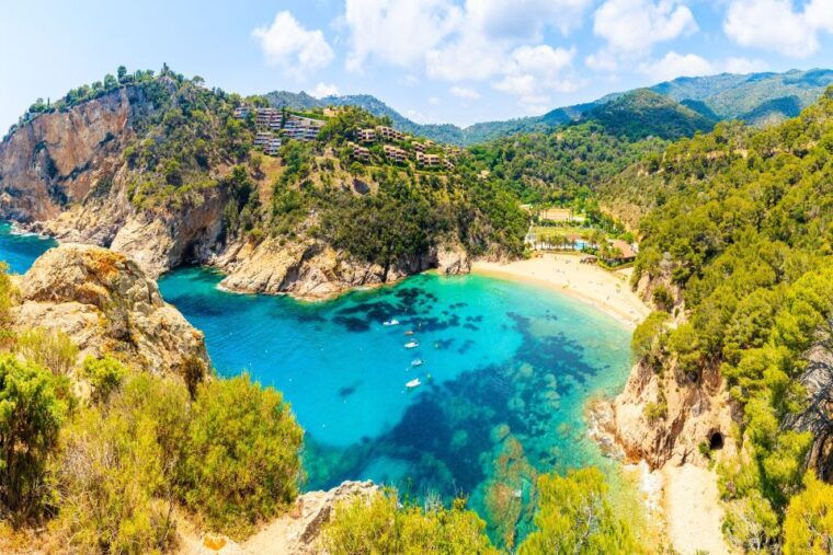 girona-and-costa-brava-private-tour-from-barcelona-by-car