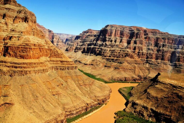 grand-canyon-dancer-helicopter-tour-from-south-rim-25-min