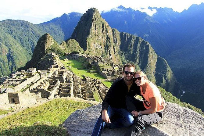 guide-in-machu-picchu