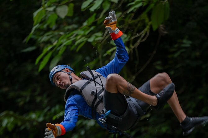 guided-adventure-in-la-fortuna-with-rainforest-falls-experience