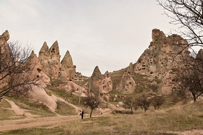 guided-cappadocia-tour-with-luxury-van