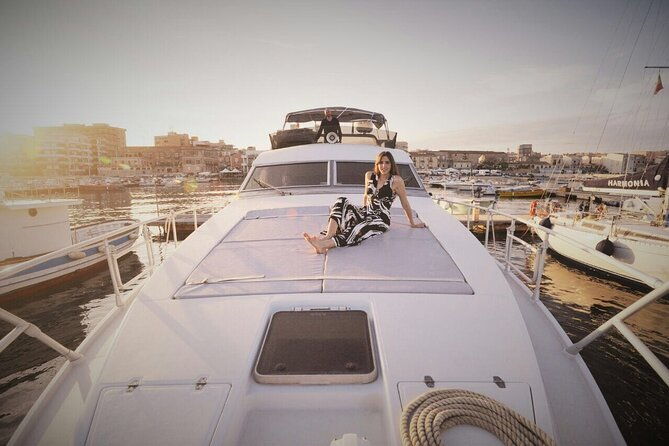 half-day-private-yacht-tour-on-the-syracuse-coast