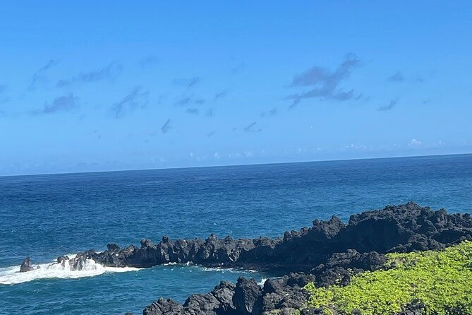 hana-private-road-tour-up-to13-passengers