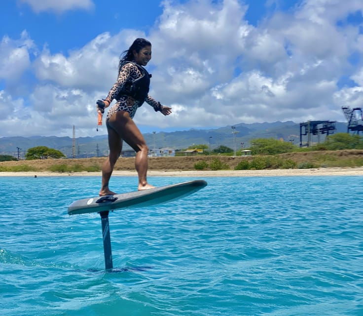 hawaii-electric-hydrofoil-surfing-group-lesson