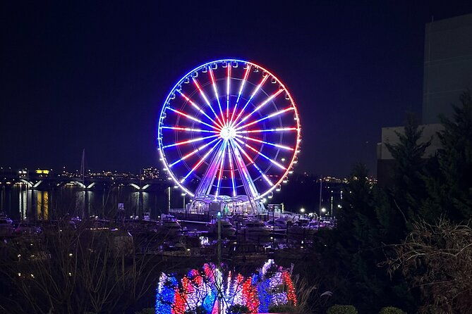 holiday-lights-private-night-bus-tour-of-washington-dc