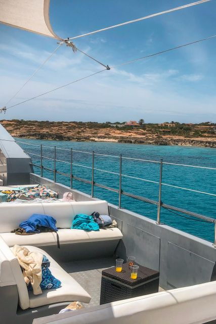 ibiza-crystal-waters-formentera-open-bar-and-buffet-lunch